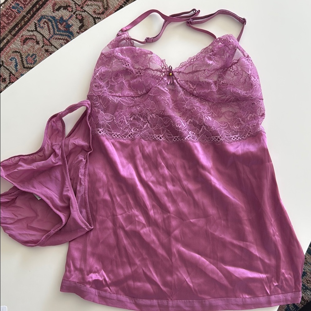 Malizia by La Perla Elegant Lace Trim Lingerie Set